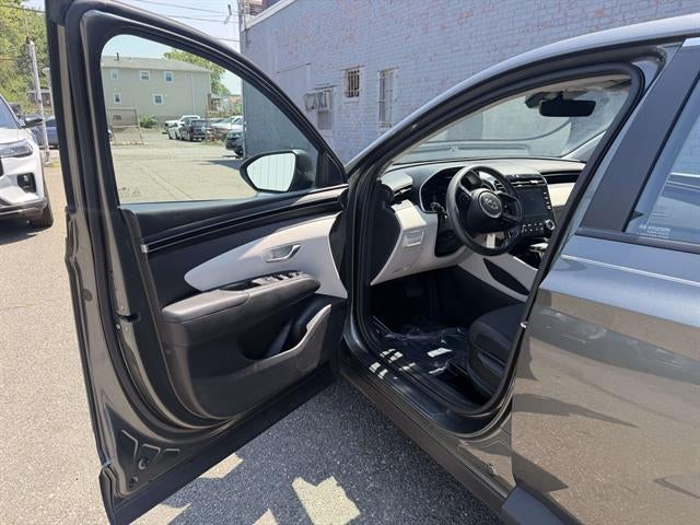 2023 Hyundai Tucson SE