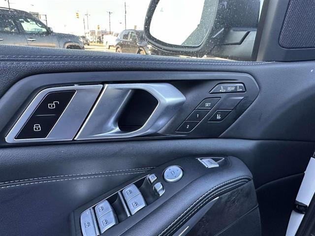 2023 BMW X7 xDrive40i xDrive40i