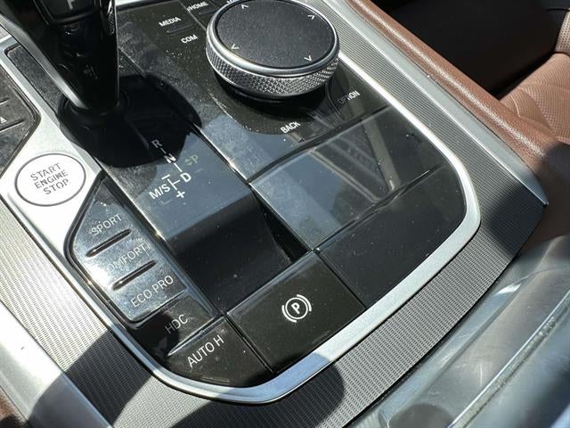 2023 BMW X6 xDrive40i xDrive40i