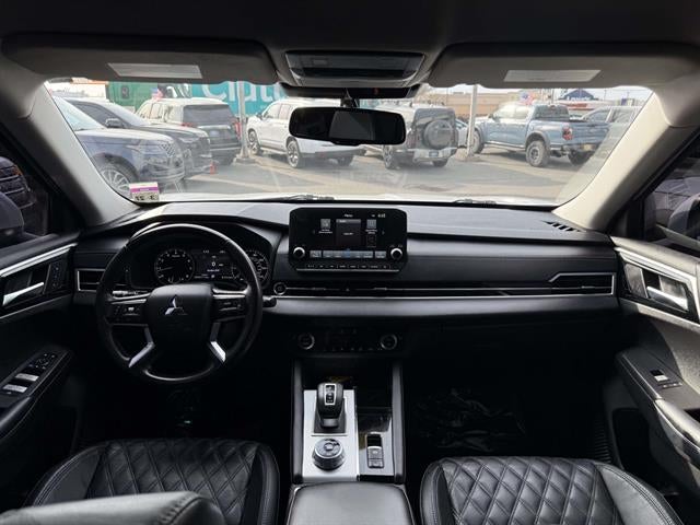 2022 Mitsubishi Outlander SEL Special Edition