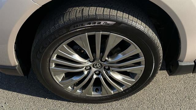 2024 Toyota Venza XLE