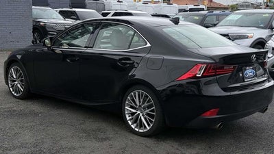 2016 Lexus IS 300 Base