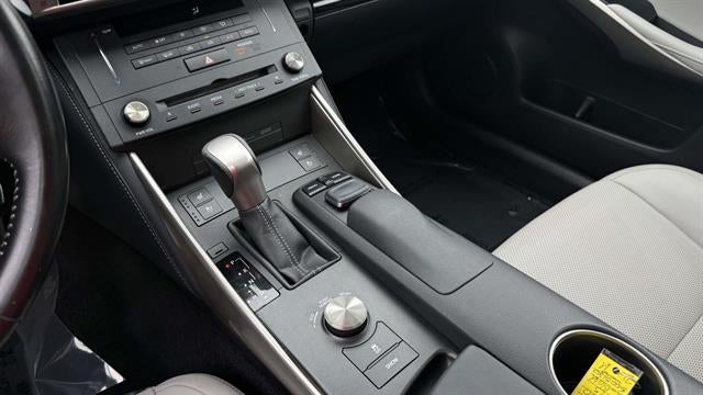 2016 Lexus IS 300 Base