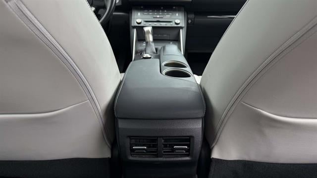 2016 Lexus IS 300 Base
