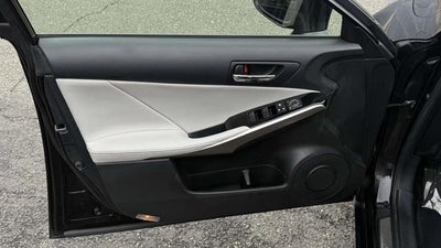 2016 Lexus IS 300 Base