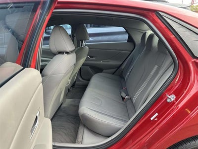 2023 Hyundai Elantra SEL