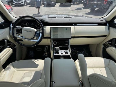 2023 Land Rover Range Rover P530 SE