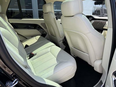 2023 Land Rover Range Rover P400 SE