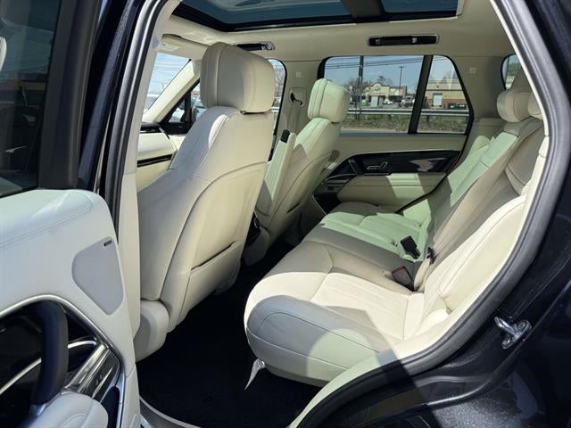 2023 Land Rover Range Rover P400 SE