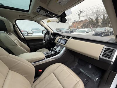 2020 Land Rover Range Rover Sport SE