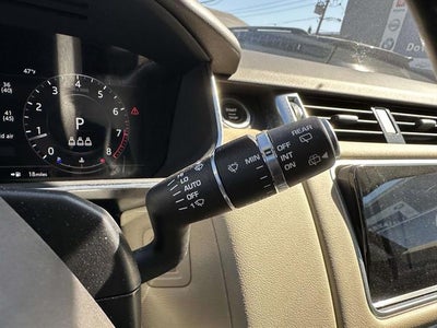 2020 Land Rover Range Rover Sport SE