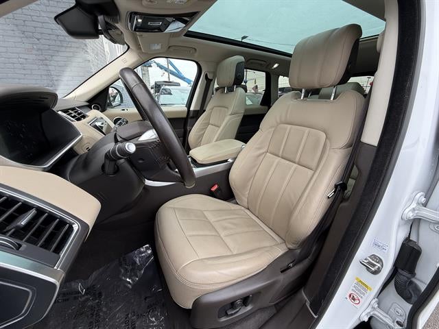 2020 Land Rover Range Rover Sport SE