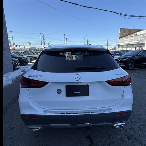 2022 Mercedes-Benz GLA 250 GLA 250 4MATIC®