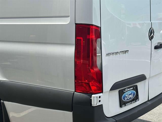2021 Mercedes-Benz Sprinter Cargo Van 2500