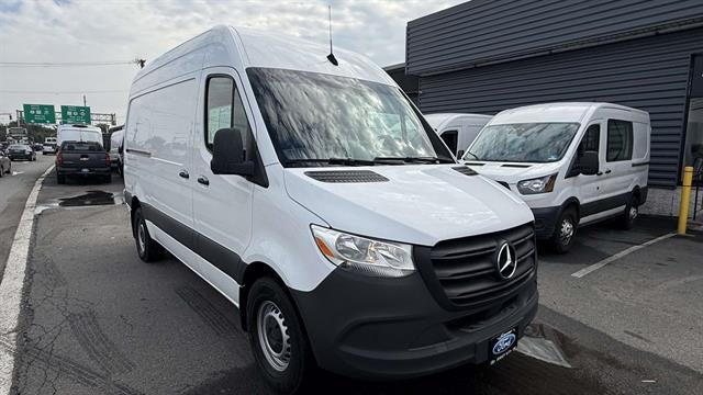 2023 Mercedes-Benz Sprinter Cargo Van 2500