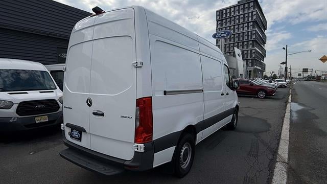 2023 Mercedes-Benz Sprinter Cargo Van 2500
