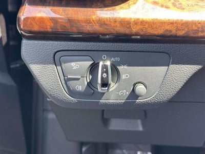 2018 Audi Q5 2.0T quattro Premium Plus