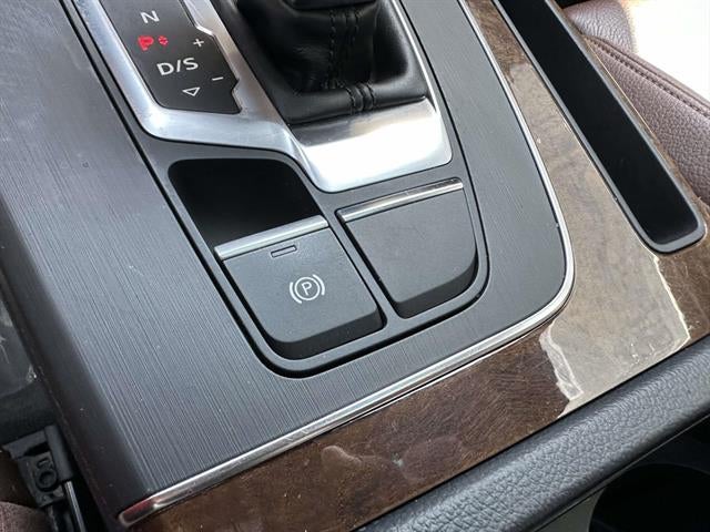 2018 Audi Q5 2.0T quattro Premium Plus