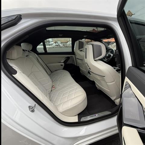 2023 BMW 760i xDrive 760i xDrive