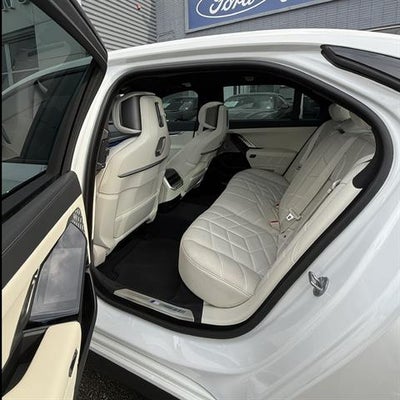 2023 BMW 760i xDrive 760i xDrive