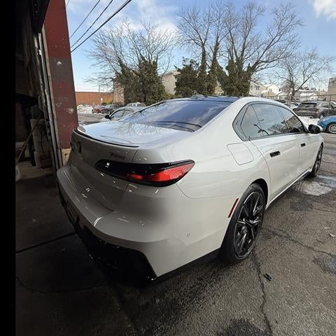 2023 BMW 760i xDrive 760i xDrive