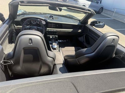 2022 Porsche 911 Carrera 4 GTS