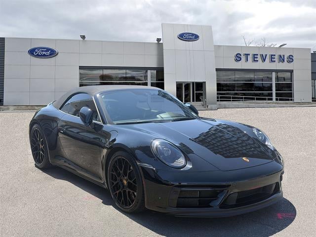 2022 Porsche 911 Carrera 4 GTS
