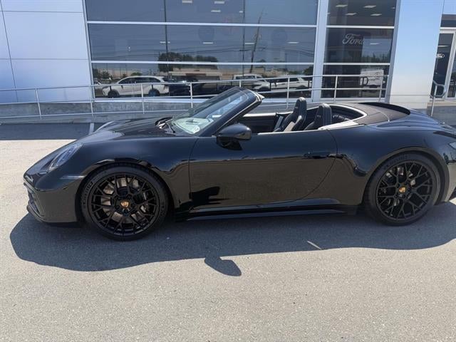 2022 Porsche 911 Carrera 4 GTS