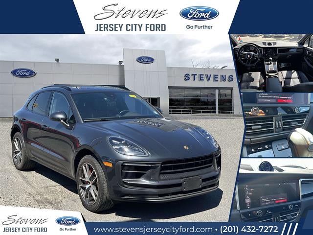 2022 Porsche Macan S