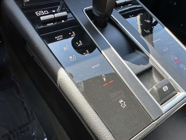 2022 Porsche Macan S