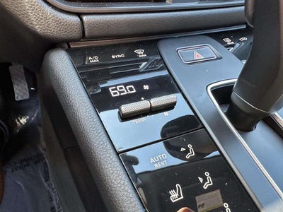 2022 Porsche Macan S