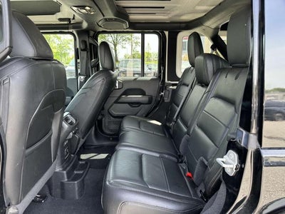 2021 Jeep Wrangler Sahara Altitude