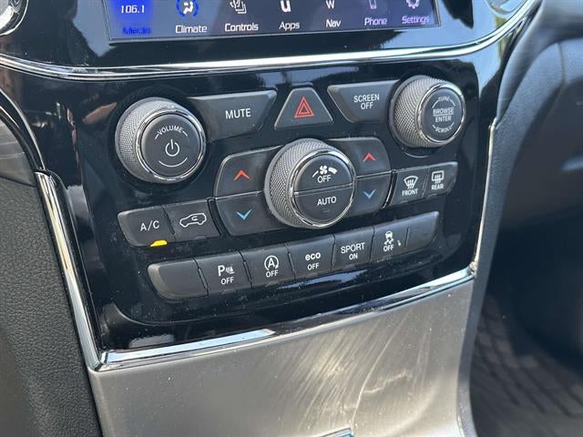2019 Jeep Grand Cherokee Laredo