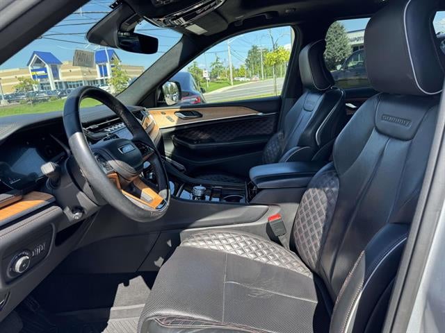 2022 Jeep Grand Cherokee Summit Reserve