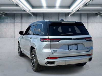 2022 Jeep Grand Cherokee Summit Reserve