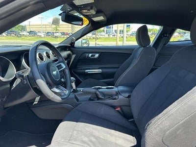 2020 Ford Mustang EcoBoost