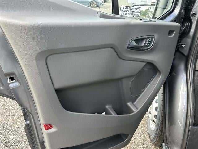 2027 Ford Transit Passenger Wagon XL