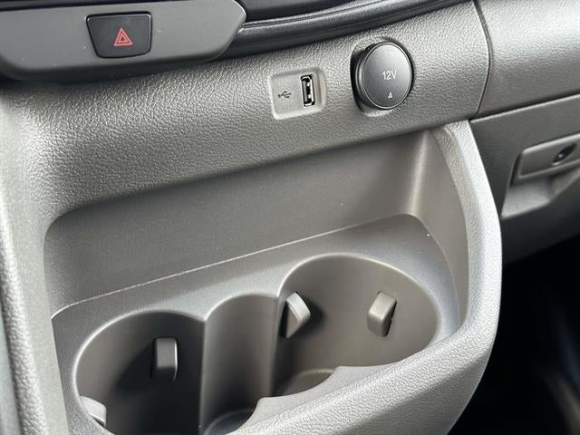 2027 Ford Transit Passenger Wagon XL