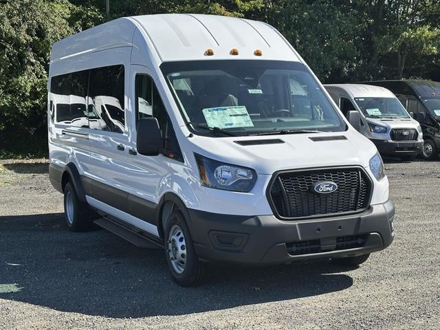2027 Ford Transit Passenger Wagon XL