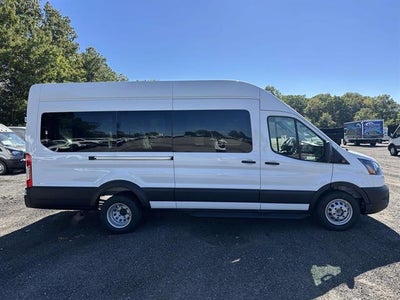 2027 Ford Transit Passenger Wagon XL