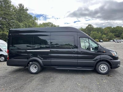 2027 Ford Transit Passenger Wagon XL