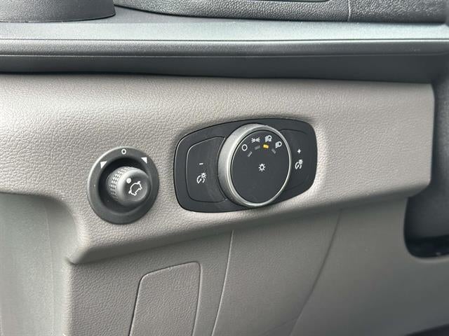 2027 Ford Transit Passenger Wagon XL