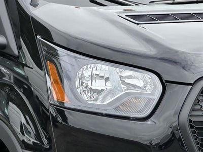 2027 Ford Transit Passenger Wagon XL