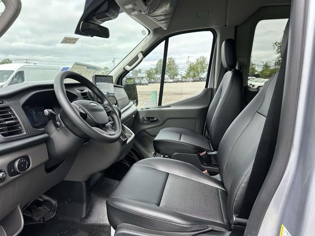 2027 Ford Transit Passenger Wagon XL
