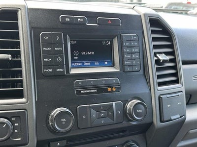 2017 Ford Super Duty F-550 DRW 4X4 4dr Crew Cab 179.8-203.8 in. WB