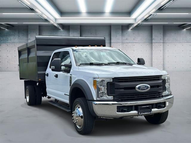 2017 Ford Super Duty F-550 DRW 4X4 4dr Crew Cab 179.8-203.8 in. WB