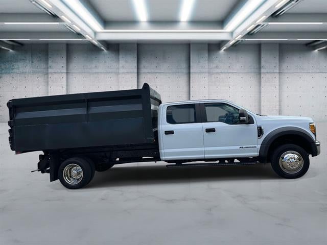 2017 Ford Super Duty F-550 DRW 4X4 4dr Crew Cab 179.8-203.8 in. WB