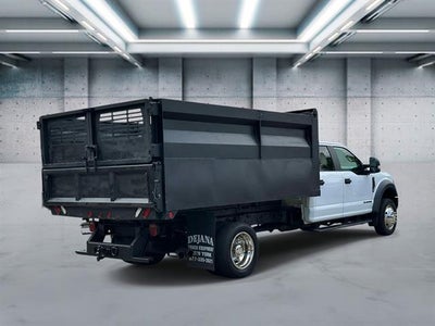2017 Ford Super Duty F-550 DRW 4X4 4dr Crew Cab 179.8-203.8 in. WB
