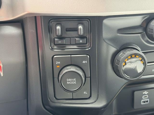 2025 Ford Super Duty F-550 DRW XL