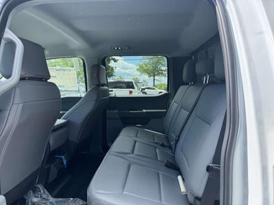 2025 Ford Super Duty F-550 DRW XL
